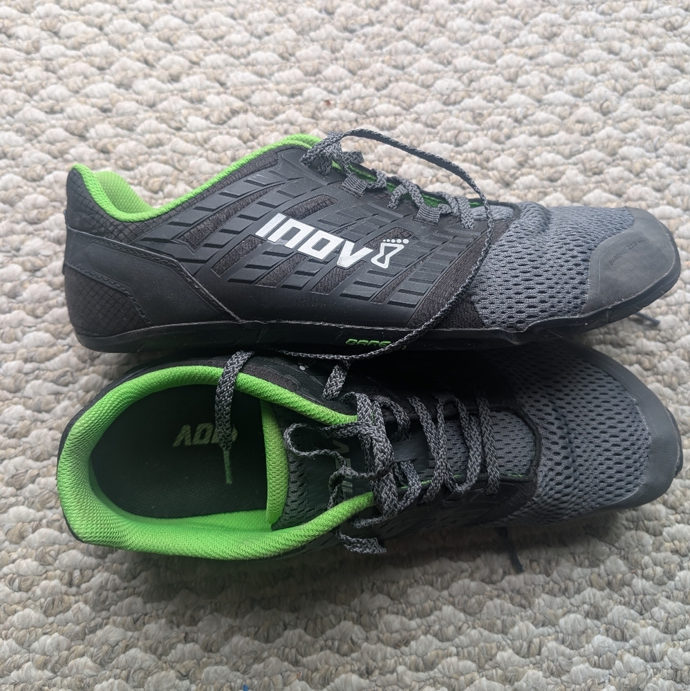 Inov-8 bare-xf 210 v2 cross trainer